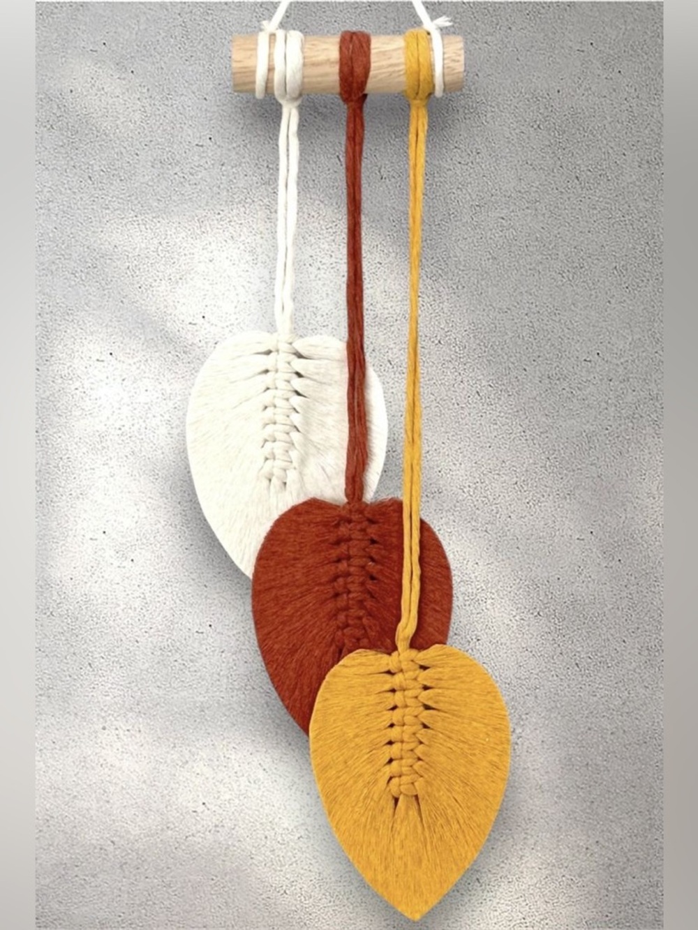 Versatile Vibrant Natural Rust Gold 3 Macrame Leaves Textile Wall Hanging New